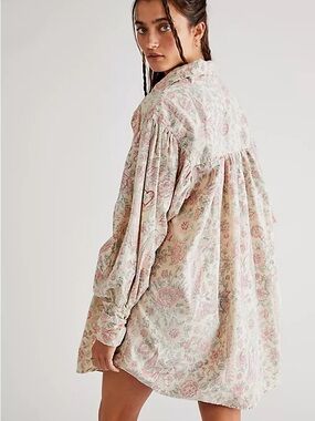 Magnolia Pearl Tara Print Tunic with Pink & Mint Floral Print.